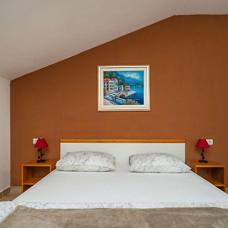 Apartments Pavo ซัฟทัท ภายนอก รูปภาพ